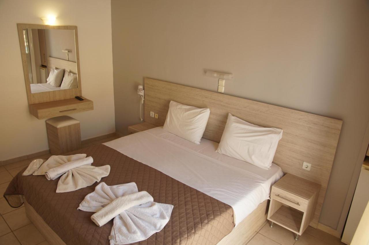 Αnna Hotel ลูโตร ภายนอก รูปภาพ